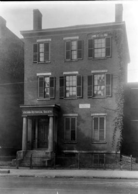 Norman Stewart House, 707 East Franklin Street. image. Click for full size.