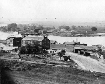 View of Rocketts [Landing] and south side of James River from Libby Hill image. Click for full size.