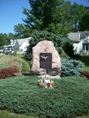 Area shot of Palm Park Markers. Click for full size. Area shot of Palm Park Markers image. Click for full size.