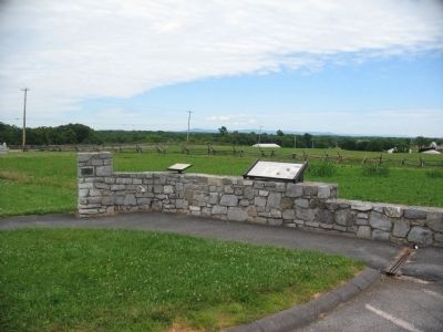 Viewing Stand at the Tour Stop. Click for full size. Viewing Stand at the Tour Stop image. Click for full size.