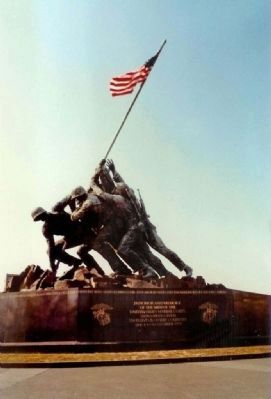 Marine Memorial, famous bronze version near Arlington Cemetery. image. Click for full size.