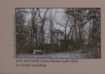 Levi and Sarah Jones House built in 1844. image. Click for full size.