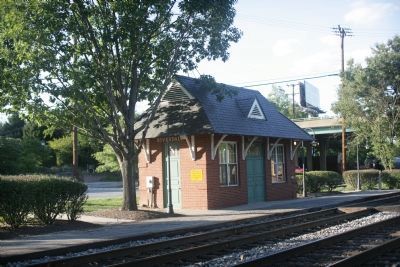 Riverdale MARC station image. Click for full size.