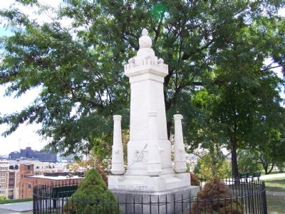 Full view of Monument image. Click for full size.