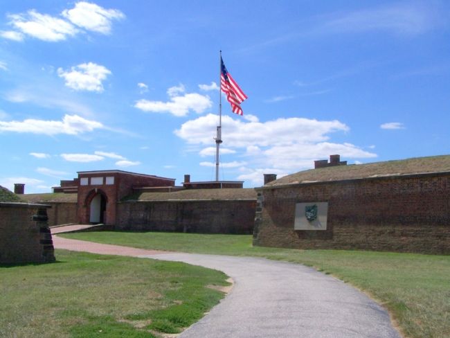 Entrance to the Fort image. Click for full size.