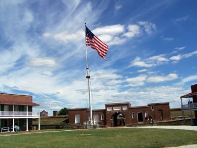 Star-Spangled Banner flying over Fort McHenry image. Click for full size.