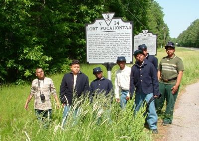 Fort Pocahontas Marker. Click for full size. Fort Pocahontas Marker image. Click for full size.