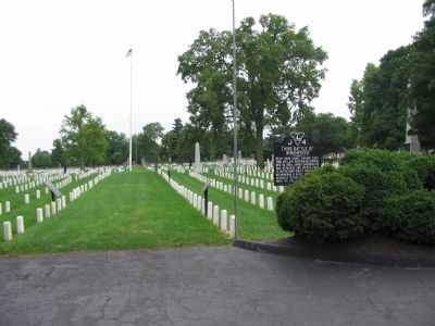 From the Entrace to the National Cemetery image. Click for full size.