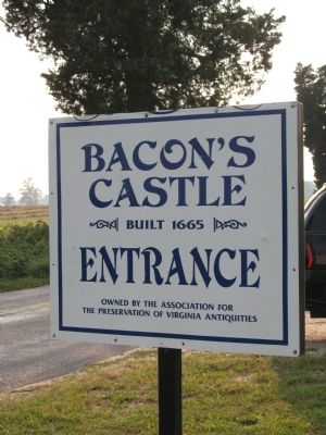 Bacon's Castle image. Click for full size.