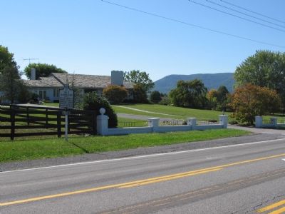 Marker along the Valley Pike image. Click for full size.