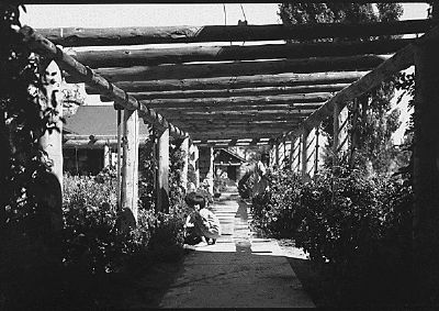 Children and Grounds at the Stewart Indian School image. Click for full size.