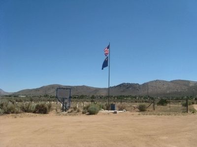 Dat-So-La-Lee Marker and Cemetery in Background image. Click for full size.