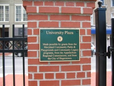 University Plaza Plaque image. Click for full size.