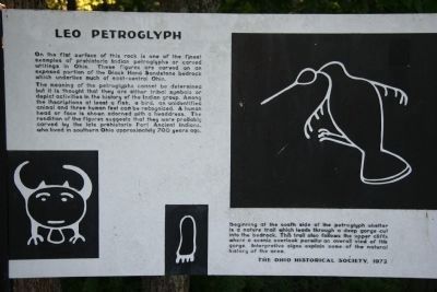 Leo Petroglyph Marker image. Click for full size.