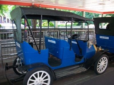 4/5 Replica of 1917 Model T Ford image. Click for full size.
