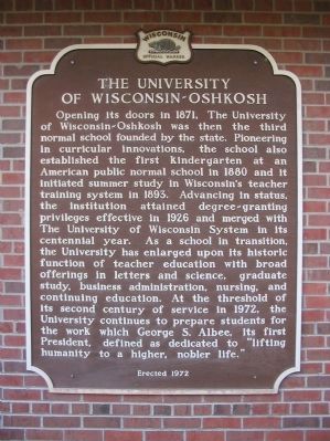 The University of Wisconsin – Oshkosh Marker image. Click for full size.