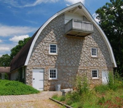 John De La Howe Barn - Rear (West) Side. Click for full size. John De La Howe Barn - Rear (West) Side image. Click for full size.