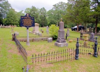 Rev. Henry Quigg, D.D. Marker and Gravesite image. Click for full size.