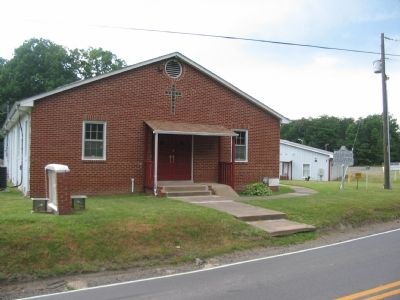Dean Divers Church and Marker. Click for full size. Dean Divers Church and Marker image. Click for full size.