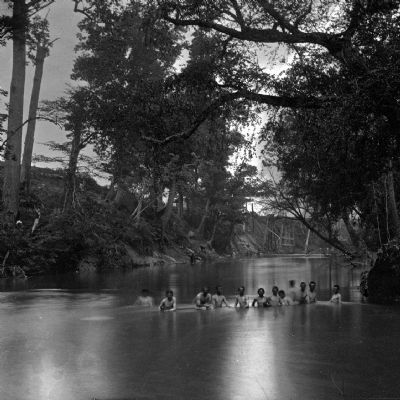 North Anna River, Virginia. Soldiers bathing. image. Click for full size.