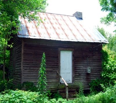 McGowan-Barksdale-Bundy House - Slave Cabin (2 of 3) image. Click for full size.