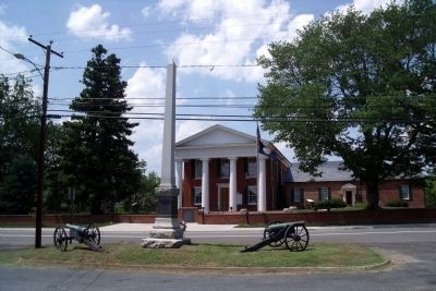 Confederate Soldiers Monument. Click for full size. Confederate Soldiers Monument image. Click for full size.