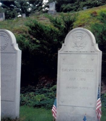 Grave of Calvin Coolidge image. Click for full size.