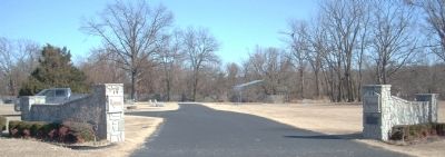 South Entryway of Rolston Cemetery image. Click for full size.