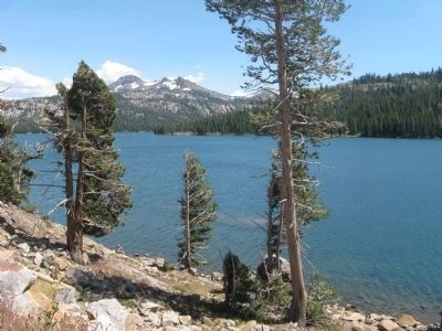 Caples Lake Looking Southeast image. Click for full size.