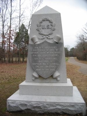 Front of Monument image. Click for full size.