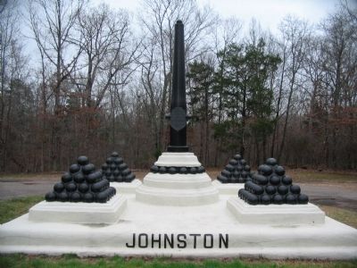 General Albert Sidney Johnston Monument image. Click for full size.