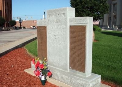Other View - - Boone County (Indiana) Veterans Marker image. Click for full size.