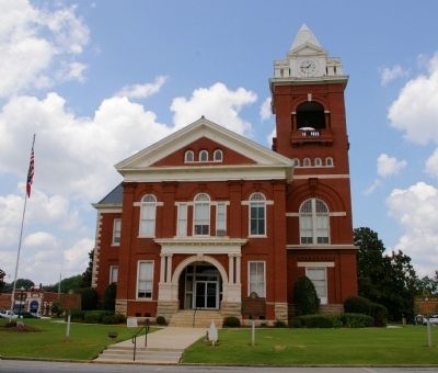 The Butts County Courthouse. Click for full size. The Butts County Courthouse image. Click for full size.
