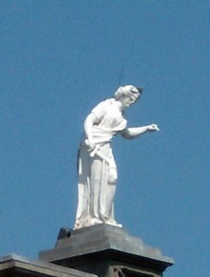 Another Statue on Clinton County Courthouse image. Click for full size.