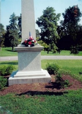 Union Monument in Perryville image. Click for full size.