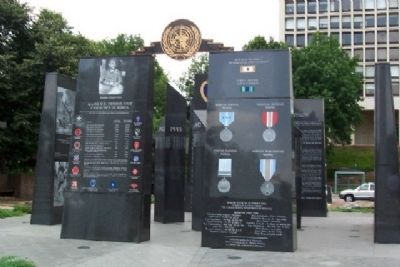 The Philadelphia Korean War Memorial at Penn's Landing image. Click for full size.