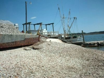 Bluffton, S.C., Last working Oyster Factory in South Carolina image. Click for full size.