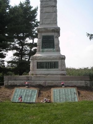 Front of the Confederate Monument image. Click for full size.