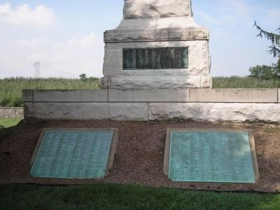 Left Side of Monument image. Click for full size.