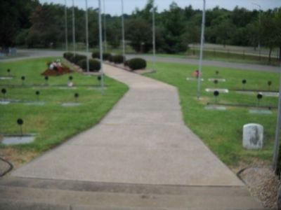 Olathe World War Memorial image. Click for full size.