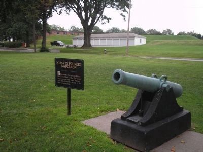 Cannon at Fort Hamilton image. Click for full size.