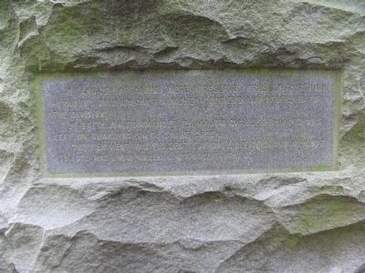 Back of Monument image. Click for full size.