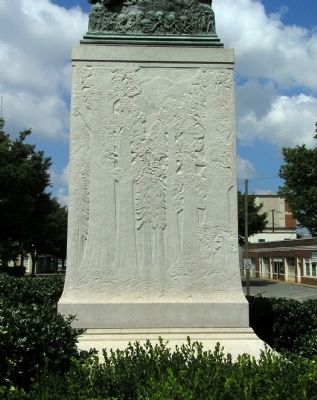 Lewis and Clark Monument, East Face image. Click for full size.