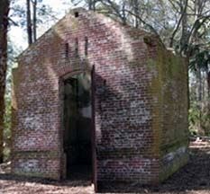 Lighthouse Keepers Oil House, oldest surviving structure on Parris Island image. Click for full size.