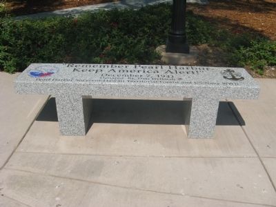 Pear Harbor Memorial Bench image. Click for full size.