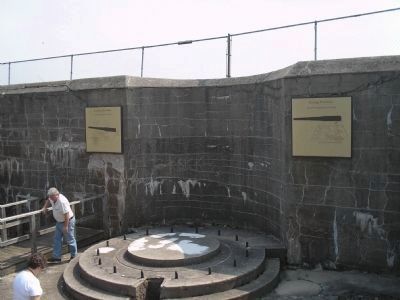 Battery Harker Gun Emplacement image. Click for full size.