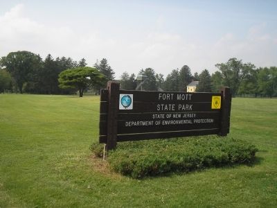 Fort Mott State Park image. Click for full size.