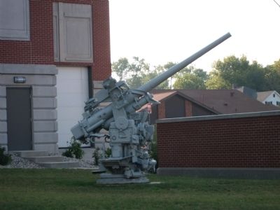 One of the Anti-Aircraft Guns - - South/West Side of Courthouse image. Click for full size.