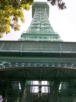 The Eiffel Tower. Click for full size. The Eiffel Tower image. Click for full size.