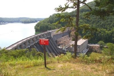 The Allatoona Dam and Power House image. Click for full size.